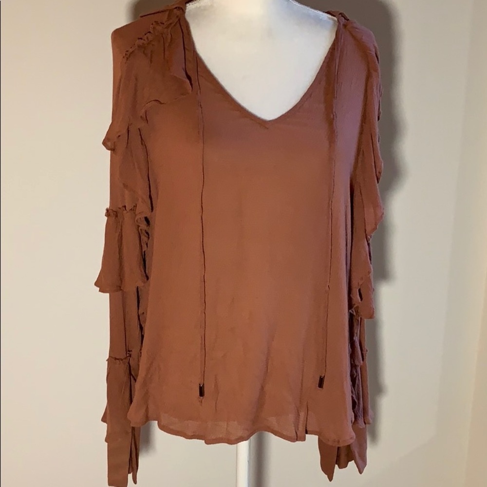 NWT Love Sam peasant style blouse